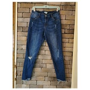 Dark blue Jeans from Fashion Nova